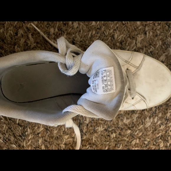 Adidas sneakers - Picture 3 of 3